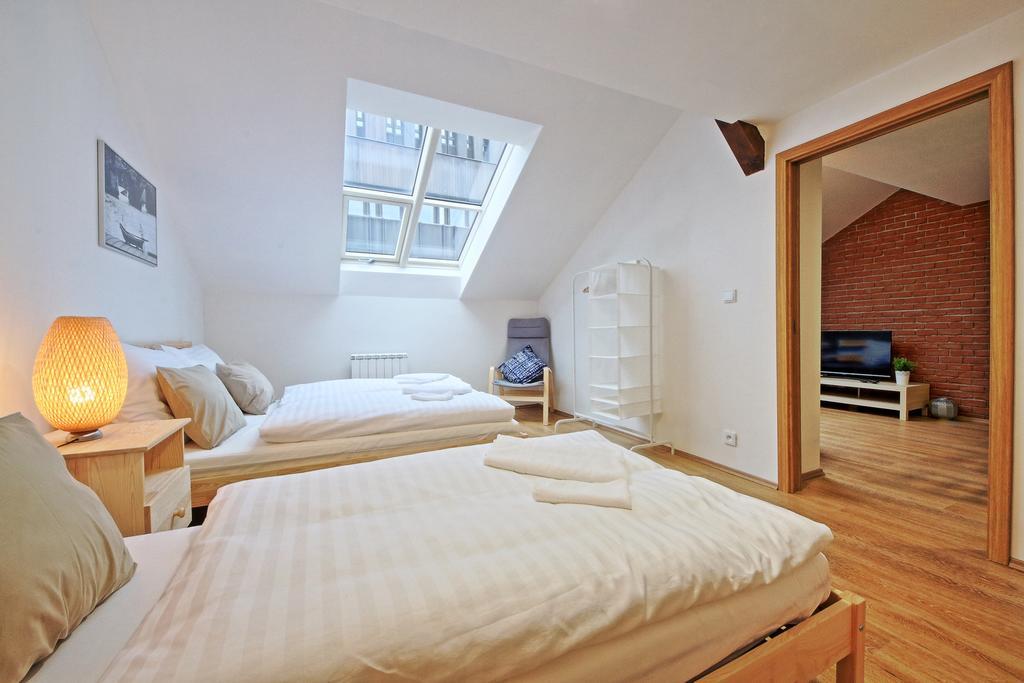 Nabo Apartments Прага Номер фото