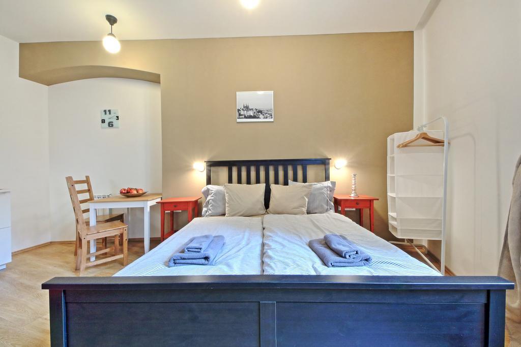 Nabo Apartments Прага Номер фото