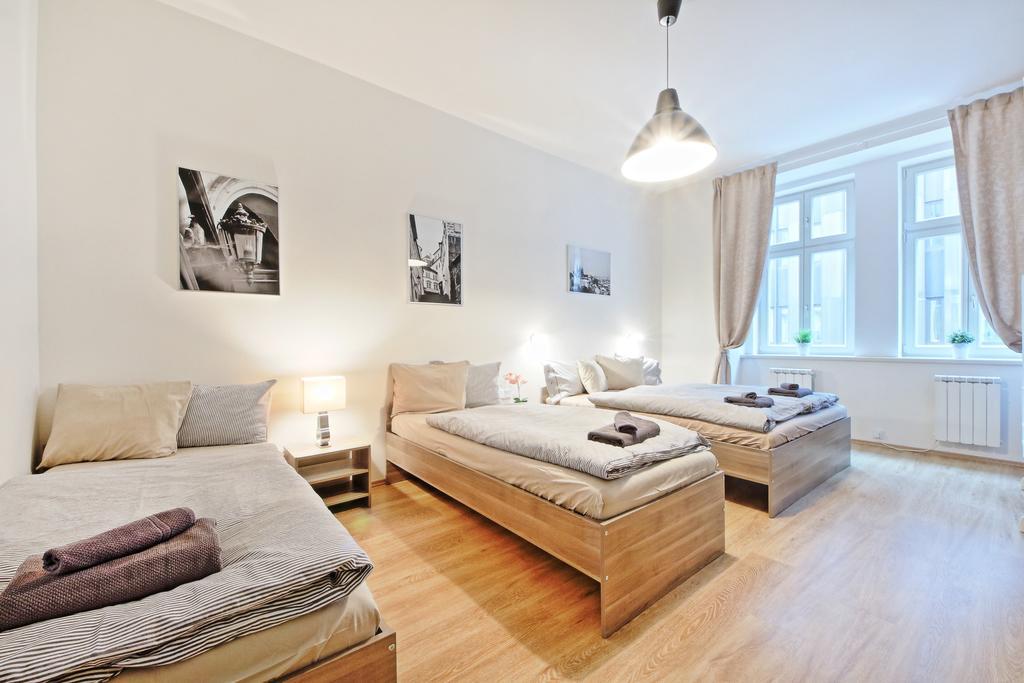 Nabo Apartments Прага Номер фото