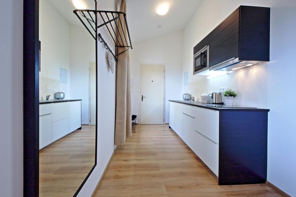 Nabo Apartments Прага Экстерьер фото
